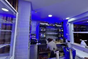 LA F&Aacute;BRICA ROJAS