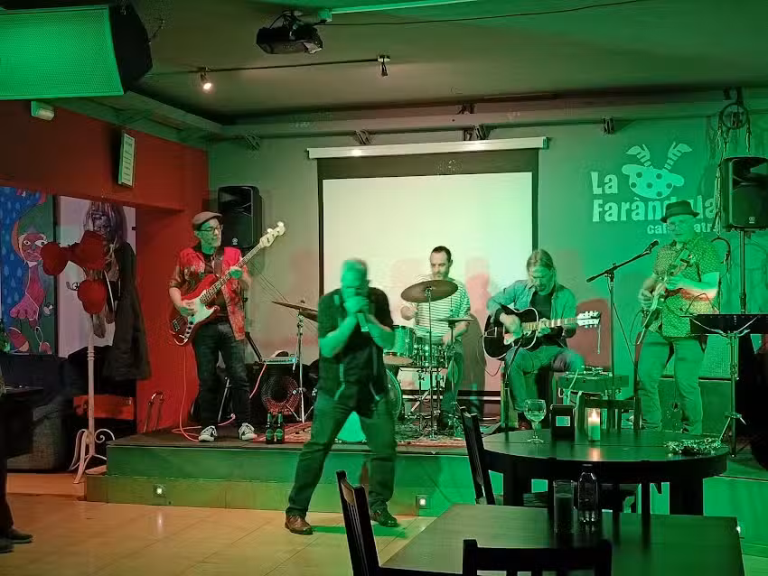 La Farandula