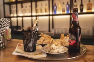 La G&uuml;ena Gente Cafe y Copas