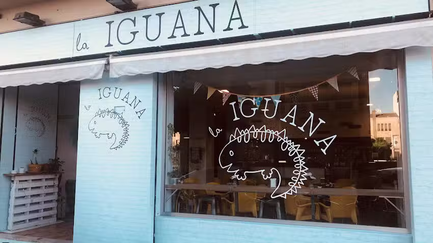 La Iguana Caf&eacute;