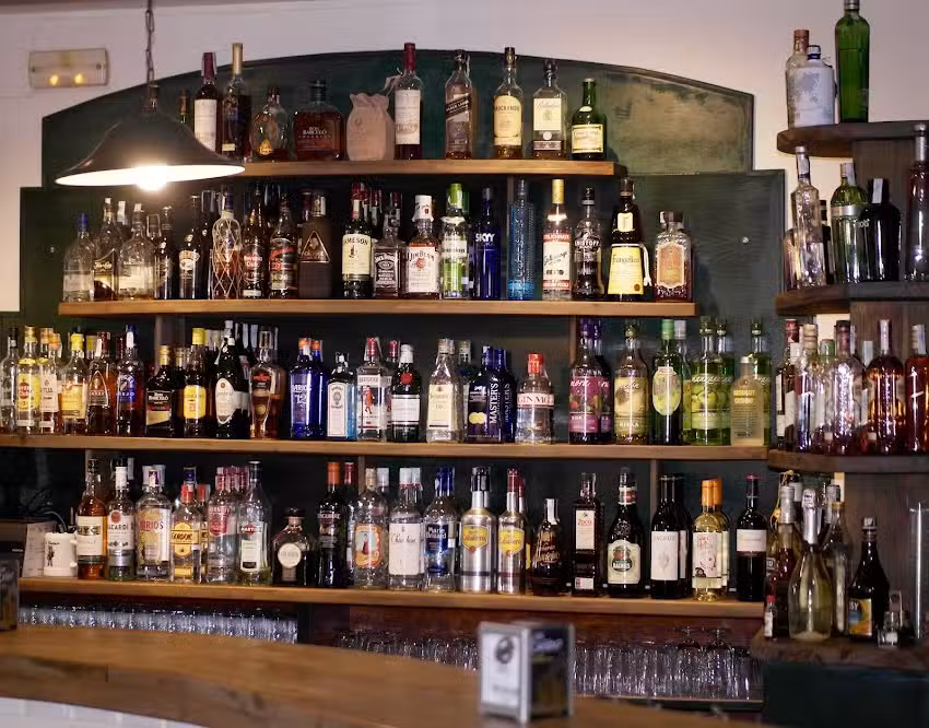 La Kalobra Bar