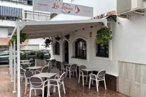 La Mona Gastro Bar