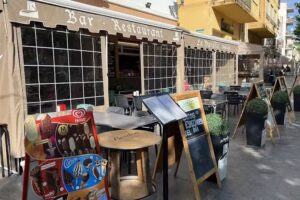 &laquo;LA MURALLA&raquo; Bar-Restaurant (Barri Antic Cambrils)