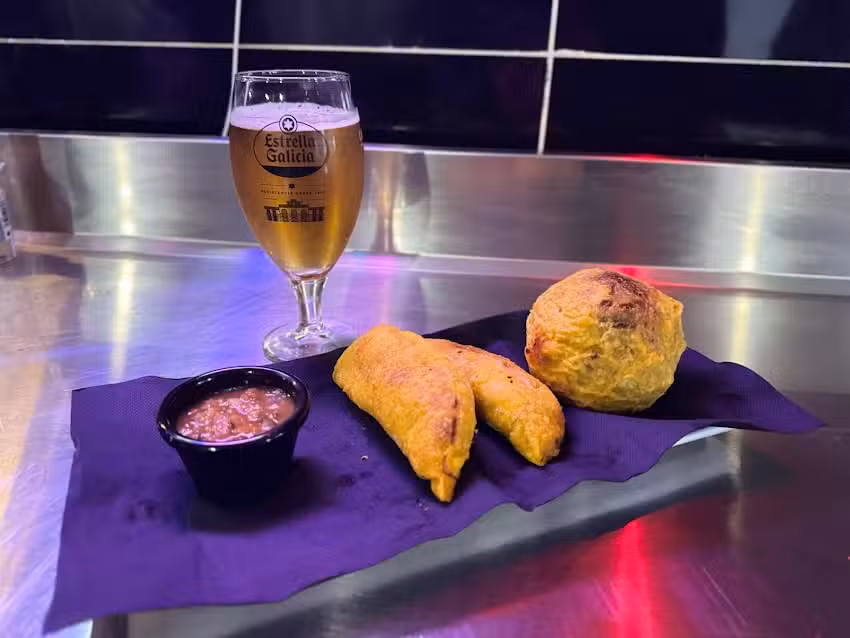 La Oficina Pub