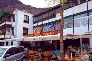 La Paella R&uacute;stica