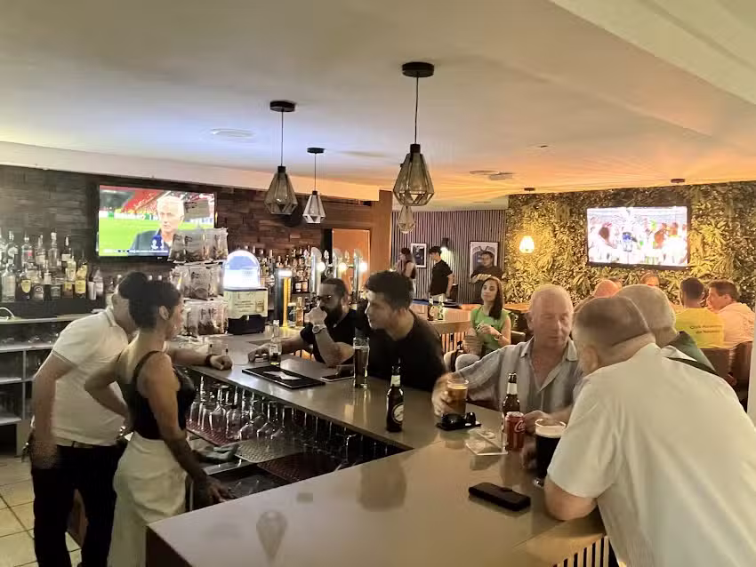 LA PALMERA BAR AND GRILL