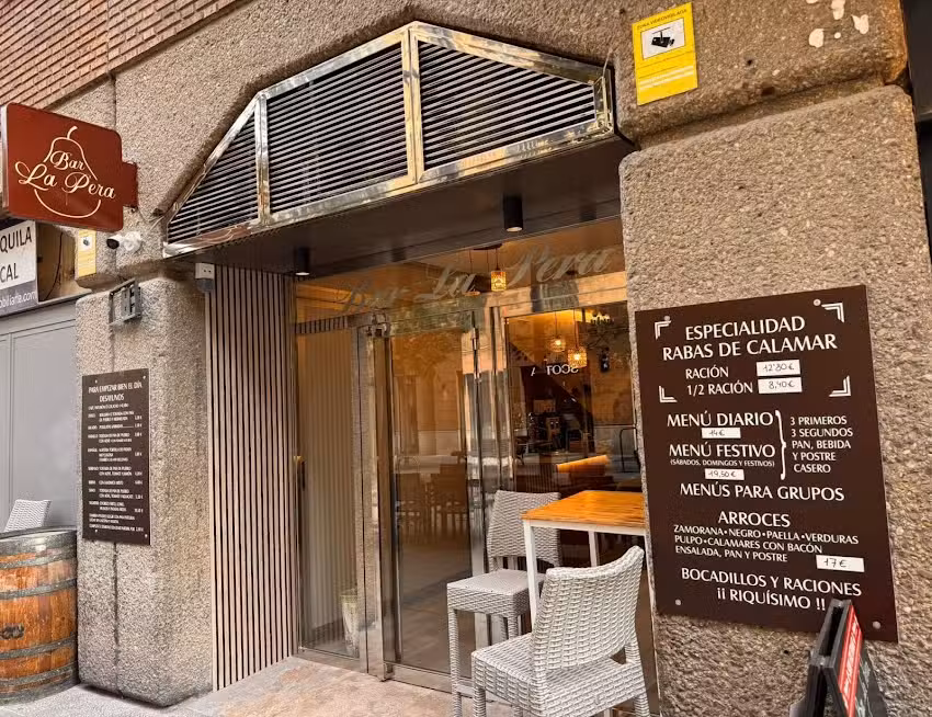 La Pera (Caf&eacute;-Bar-Restaurante)