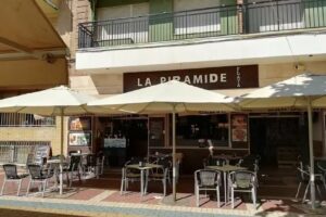 La Piramide Foodbar
