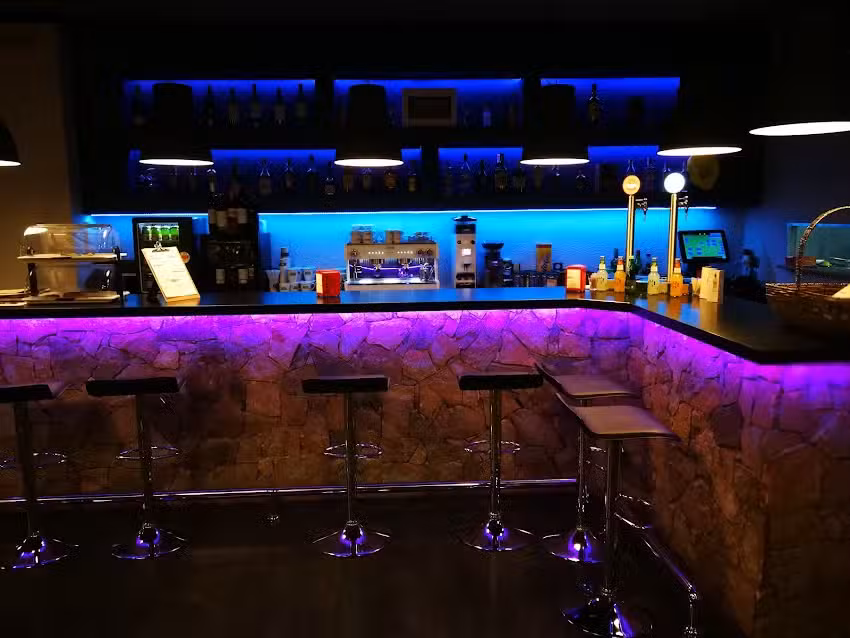 La Pla&ccedil;a Bar Restaurant