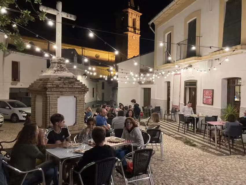 La Plazita, Pe&ntilde;a Flamenca