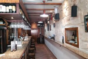 La Posada del Ermita&ntilde;o Vinoteca, Tapas y Raciones