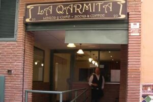 La Qarmita &ndash; Libros, Caf&eacute; & Eventos