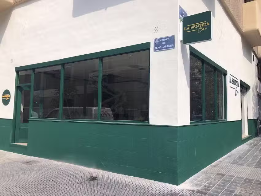 La Sentida Bar