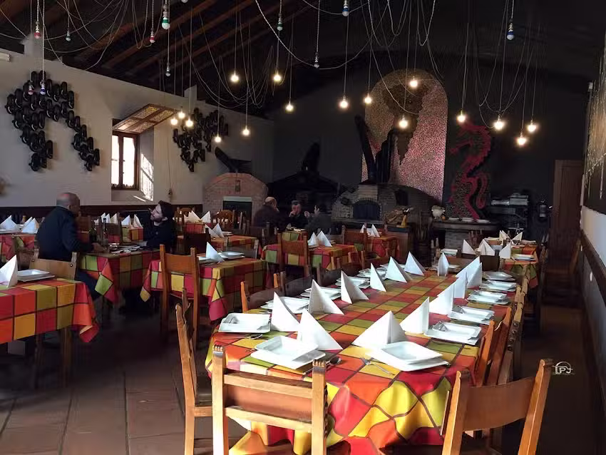 La Taba Hostal Restaurante