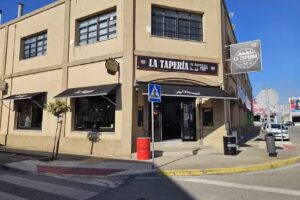 La Taper&iacute;a de Serrano