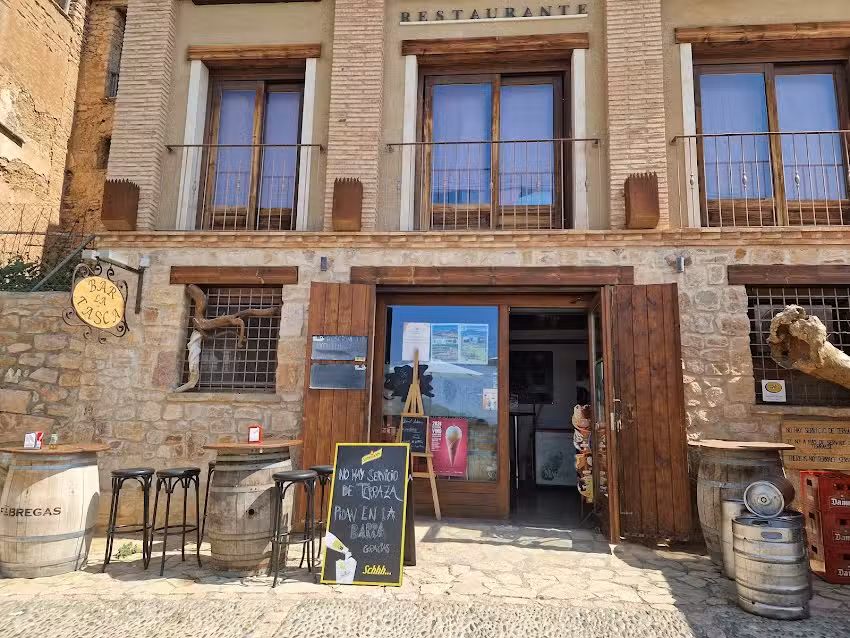 La tasca de alqu&eacute;zar