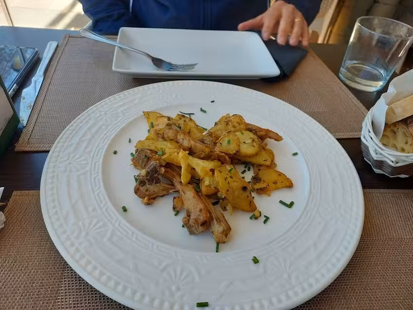 La Tasca de Enfrente
