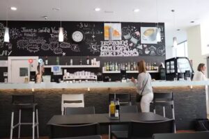 La Terraza &ndash; restaurante & bar