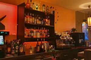 LA TORTUGA Bar-Restaurante.