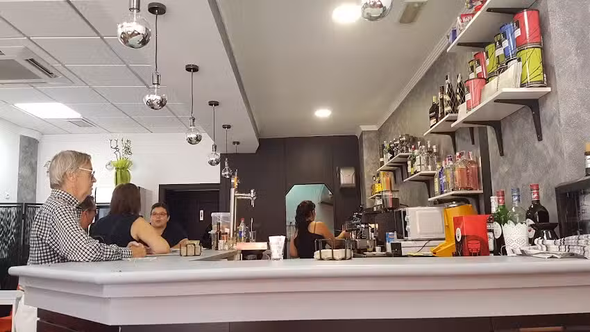 La Tost&aacute;