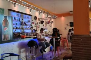 La Tregua Caf&eacute;-Bar