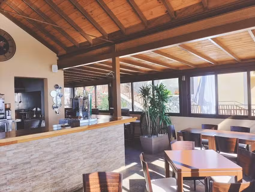 La Vega Food House