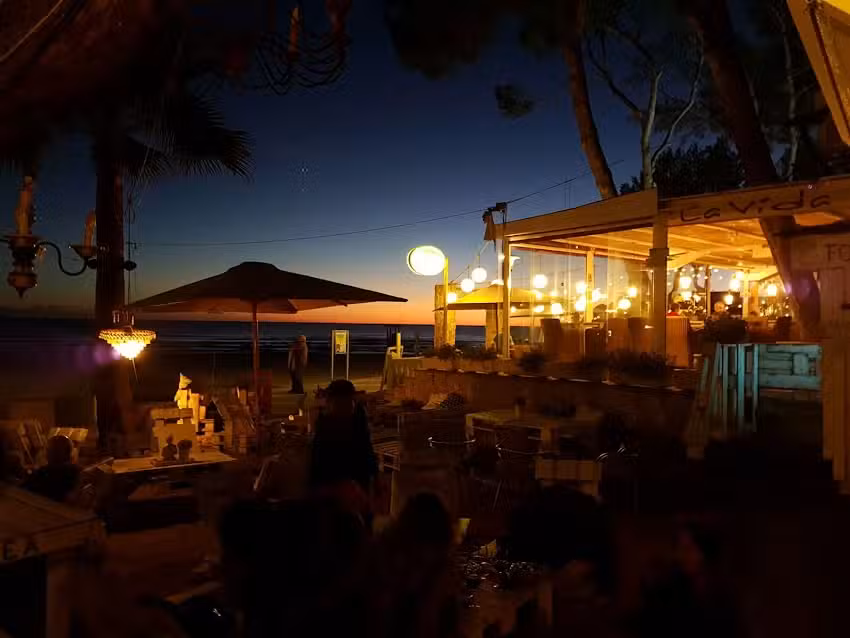 La Vida Peguera Restaurant & Beach Lounge