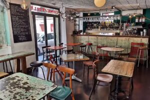 La Violeta Bar de vinos naturales