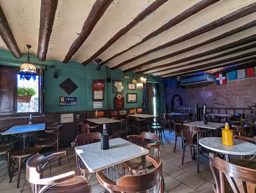 La Viuda De Vargas Y Su Dulce Burgu&eacute;s