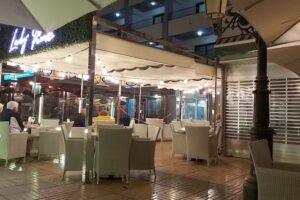 Lady Pink Bar Cafeteria