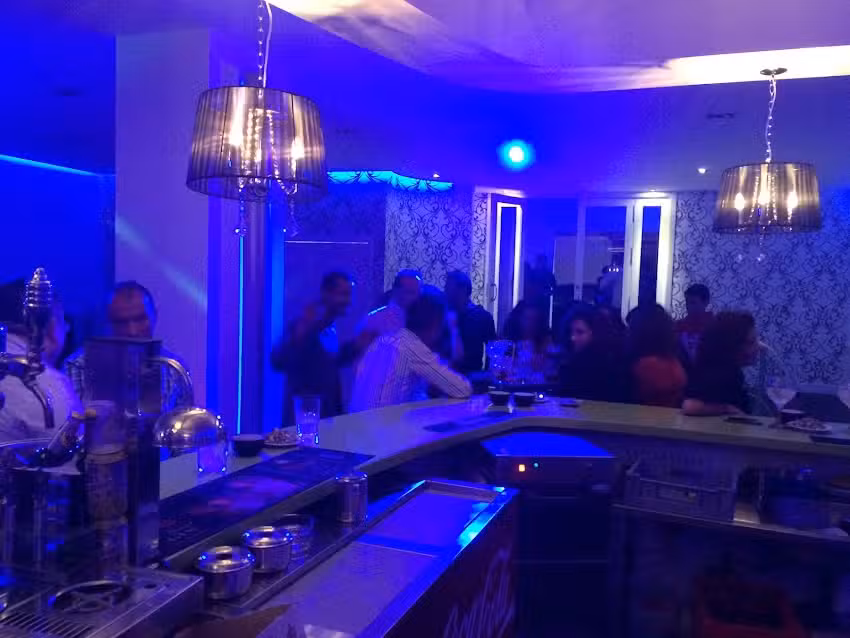 Lambak Caf&eacute; & copas