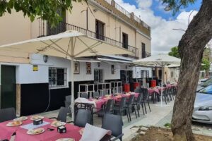 LARA&rsquo;s Gourmet