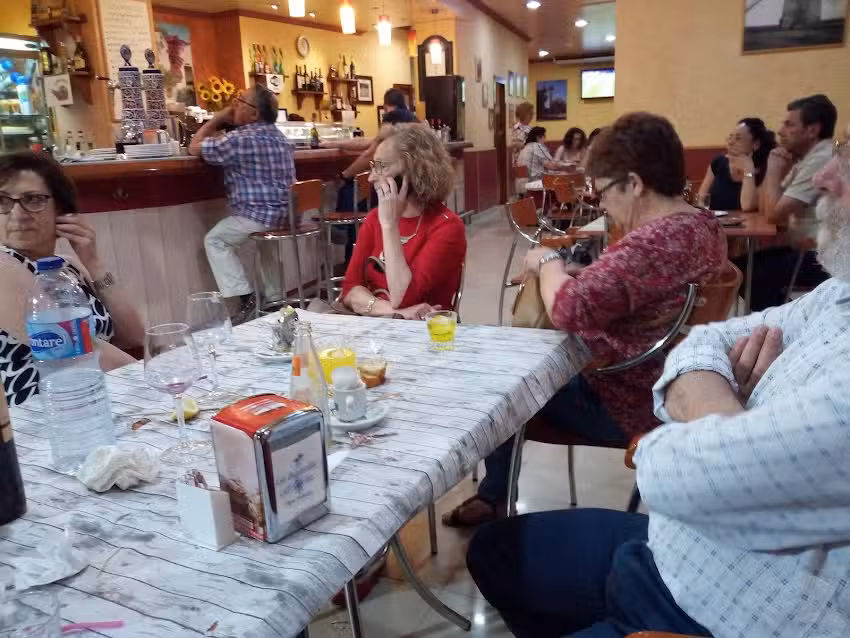 Las Buganvillas Caf&eacute; bar.
