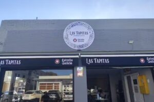 Las Tapitas Bar
