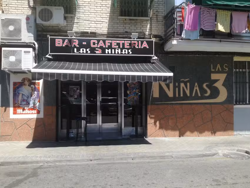 Las Tres Ni&ntilde;as