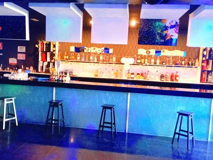 LATIN PUB D&rsquo; PUT@ MADRE TORREVIEJA