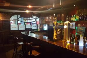 Latinos Caf&eacute; & Copas