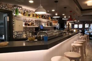 LEGAZPI: Beers, Wine & Food