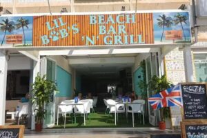 lil bobs beach bar n grill