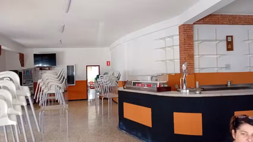 Local Social Santiago Apostol (O&acute;Donnell)