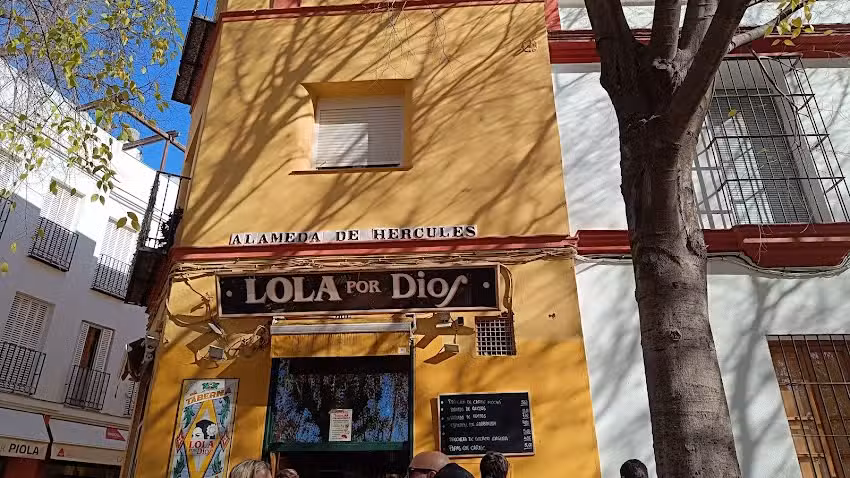 Lola por Dios Alameda