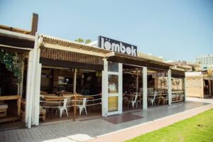 Lombok food + drinks + club