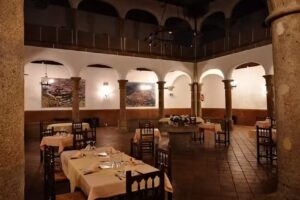 Los Arcos del Bosque