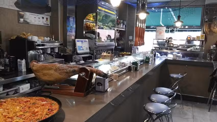 Los Bichitos &ndash; Cervecer&iacute;a &ndash; Gastrobar