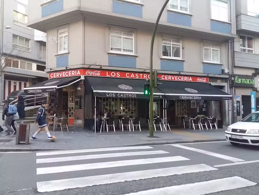 Los Castros ~ Cerveceria