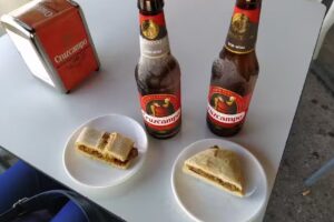 Los Estudiantes Caf&eacute;-Bar