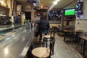 Los Madroños Café Bar