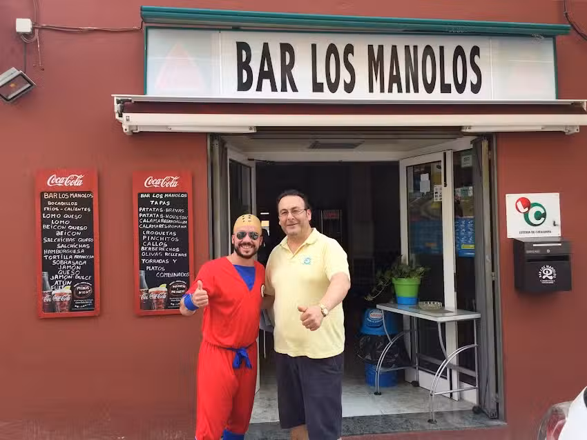 Los Manolos