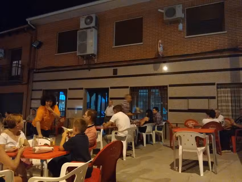 Los Nueve Hermanos