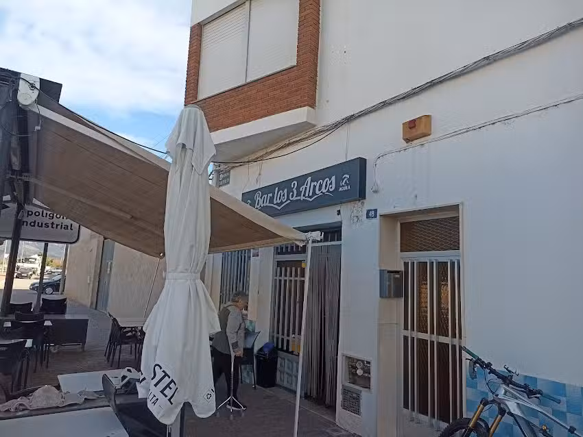 Los Tres Arcos